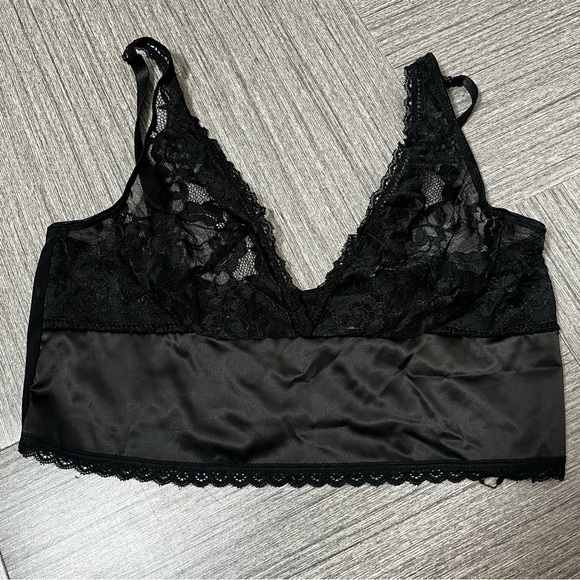 Eloquii Women Bralette Black Lace‎ Sheer Mesh Nylon Sultry Sexy 1X - Picture 1 of 6